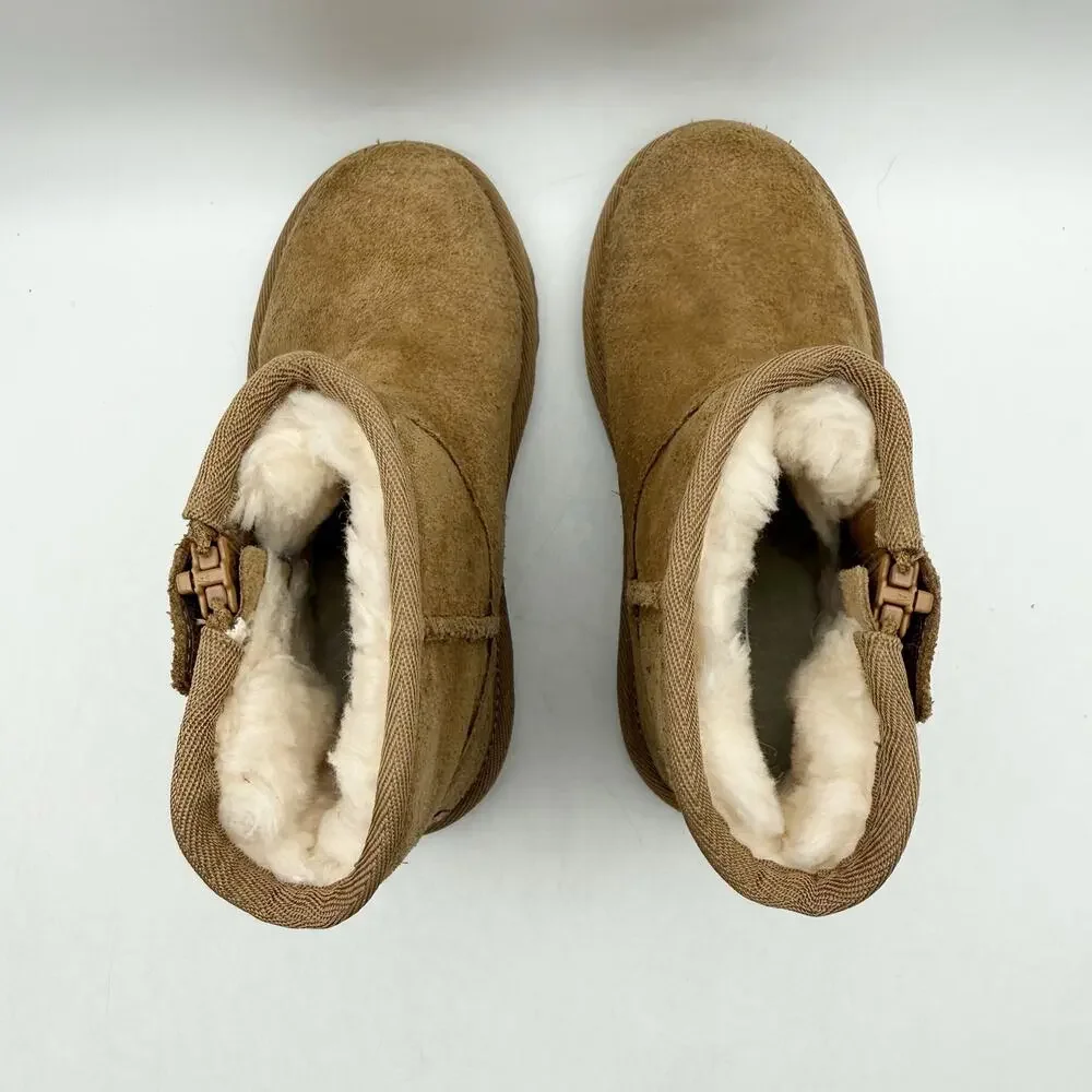 UGG kids adri